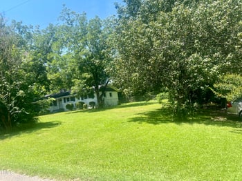 3611 Oates Dr, Raleigh, NC 27604
