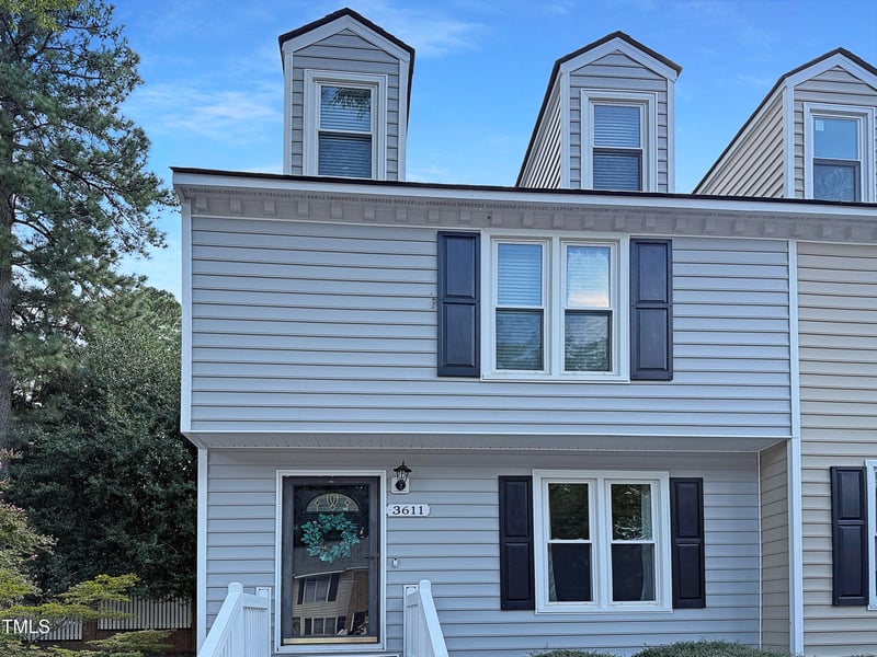 3611 Plumbridge Ct, Raleigh, NC 27613