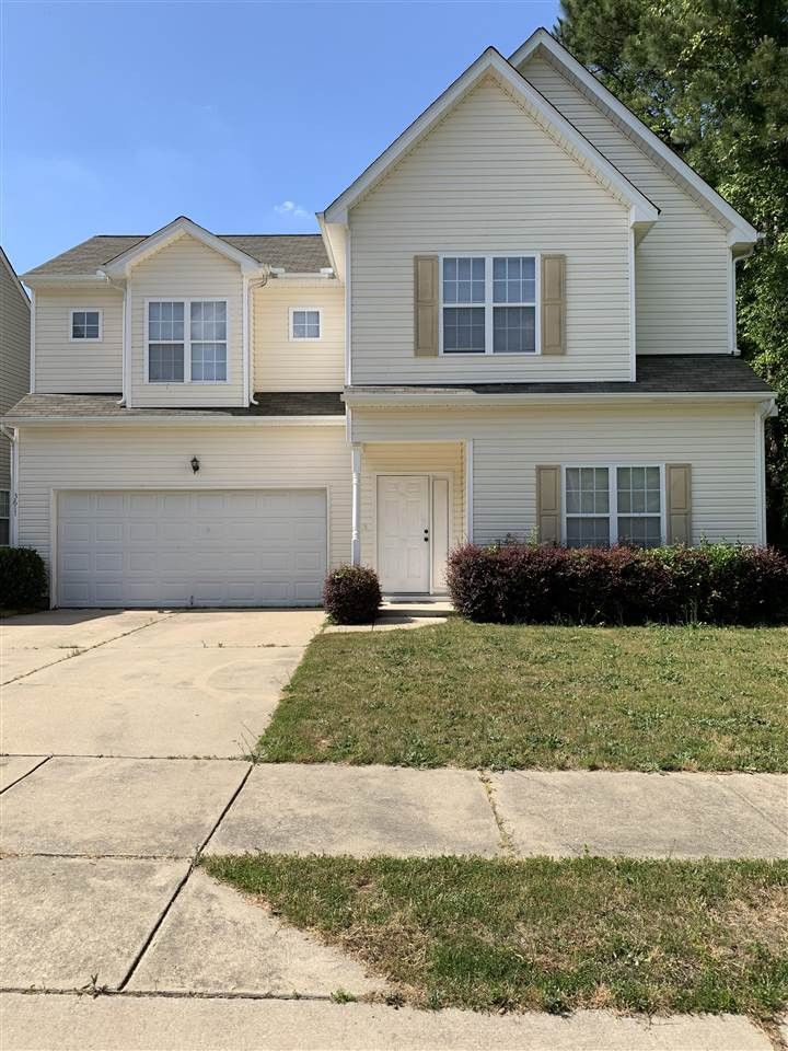 3611 Tuckland Dr, Raleigh, NC 27610
