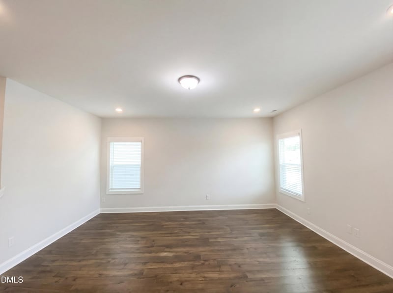 3612 Bailey Lake Dr, Fuquay Varina, NC 27526