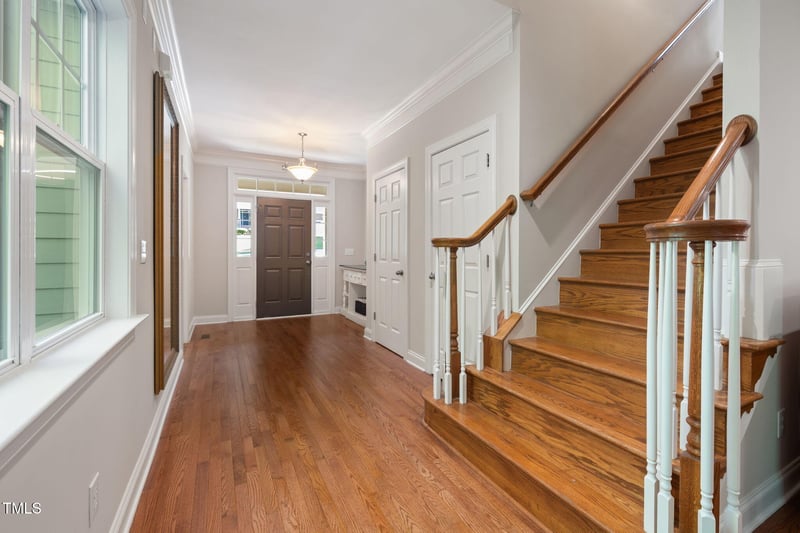 3612 Carriage Dr, Raleigh, NC 27612