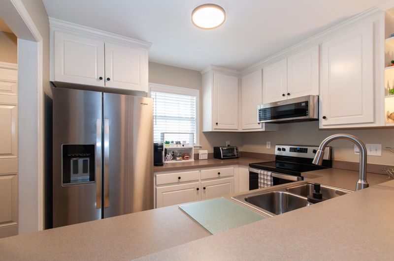 3612 E Cotton Gin Dr, Clayton, NC 27527