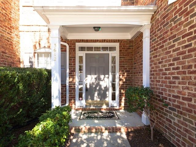 3612 Lion Ridge Ct, Raleigh, NC 27612