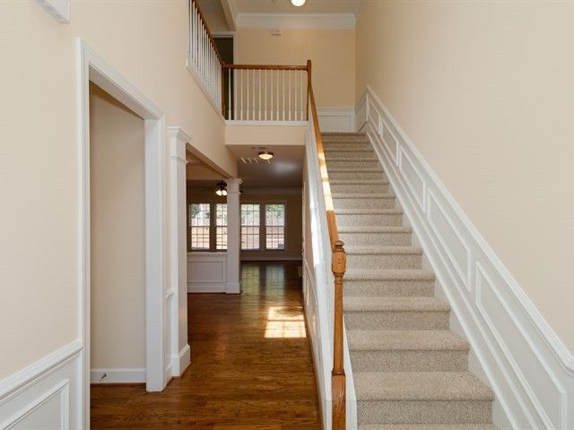 3612 Lion Ridge Ct, Raleigh, NC 27612