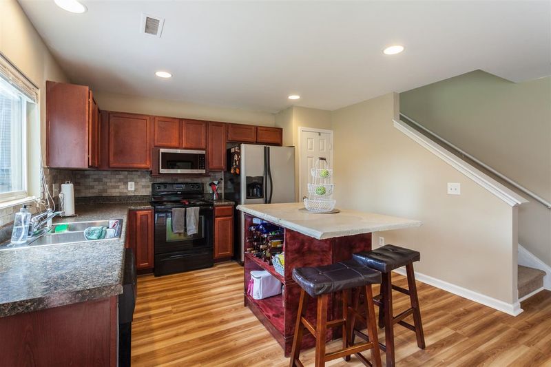 3612 Portico Ln, Durham, NC 27703