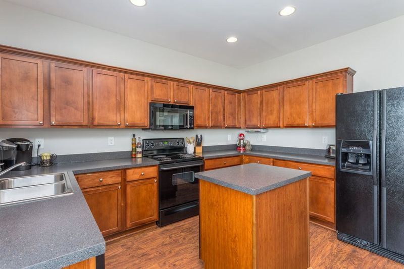 3613 Bretton Mill Dr, Raleigh, NC 27616