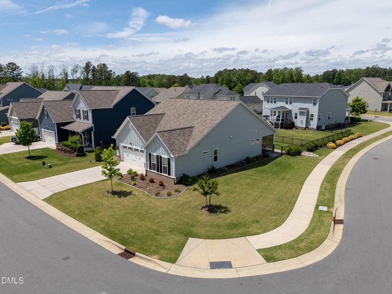3613 Long Townsend Ave, Fuquay Varina, NC 27526