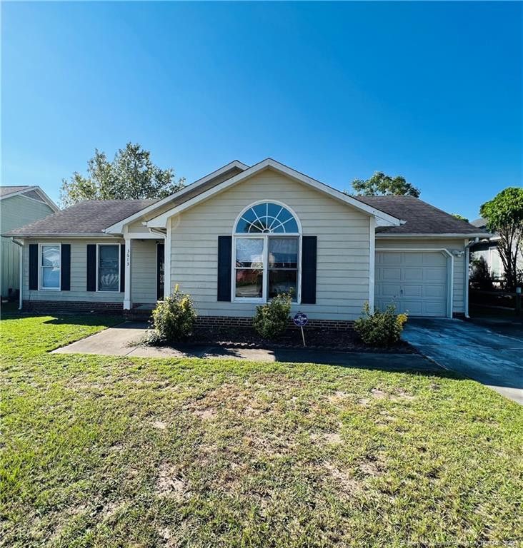 3613 Lubbock Dr, Hope Mills, NC 28348