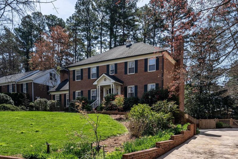 3613 Lubbock Dr, Raleigh, NC 27612