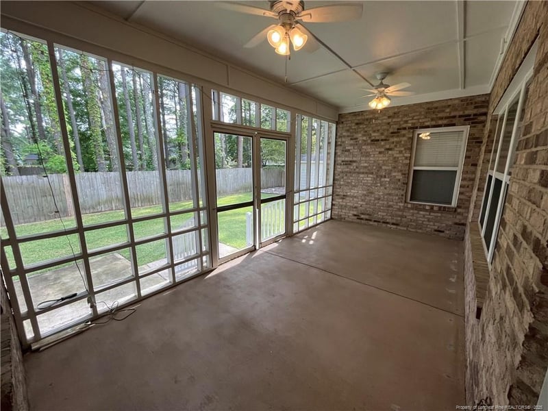 3613 Standard Dr, Fayetteville, NC 28306