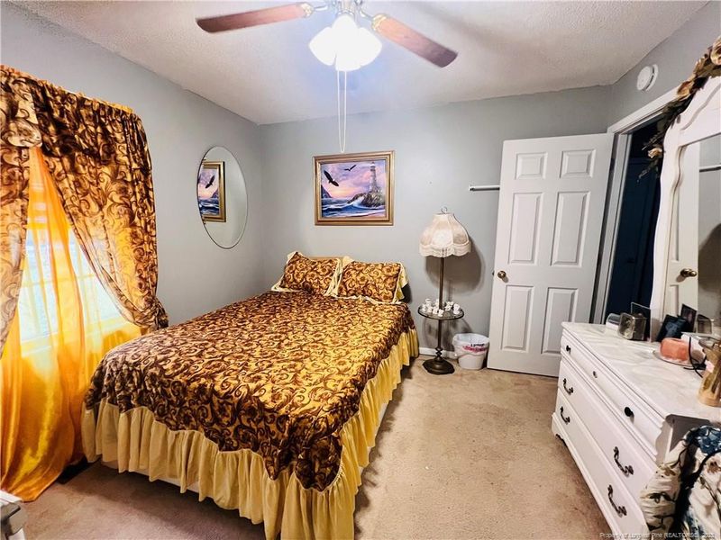 3614 Concord Ct, Hope Mills, NC 28348
