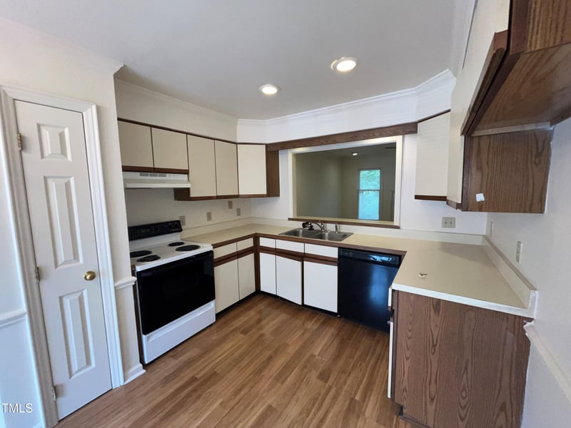 3614 Plumbridge Ct, Raleigh, NC 27613