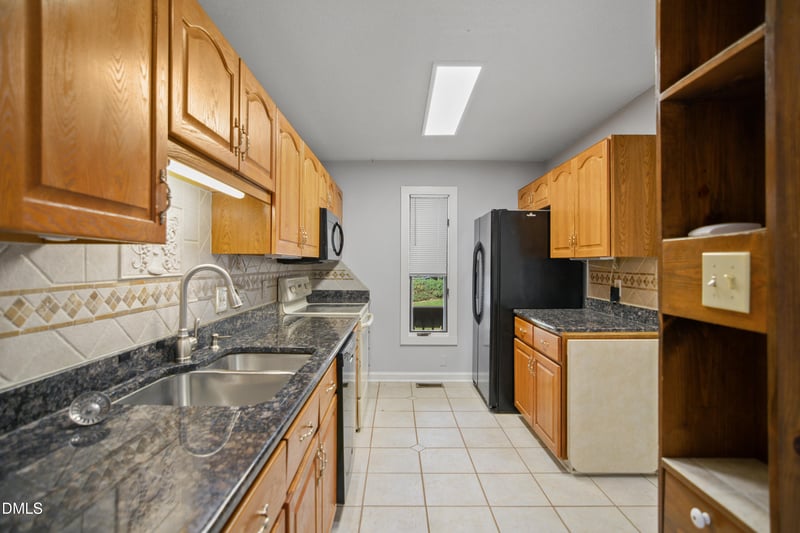 3614 Top Of The Pines Ct, Raleigh, NC 27604