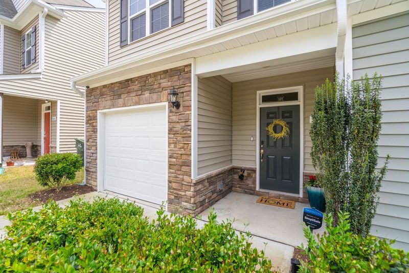 3614 Water Mist Ln, Raleigh, NC 27604