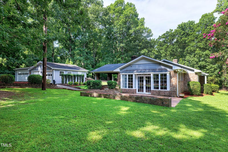 3615 Ameshia Dr, Hillsborough, NC 27278