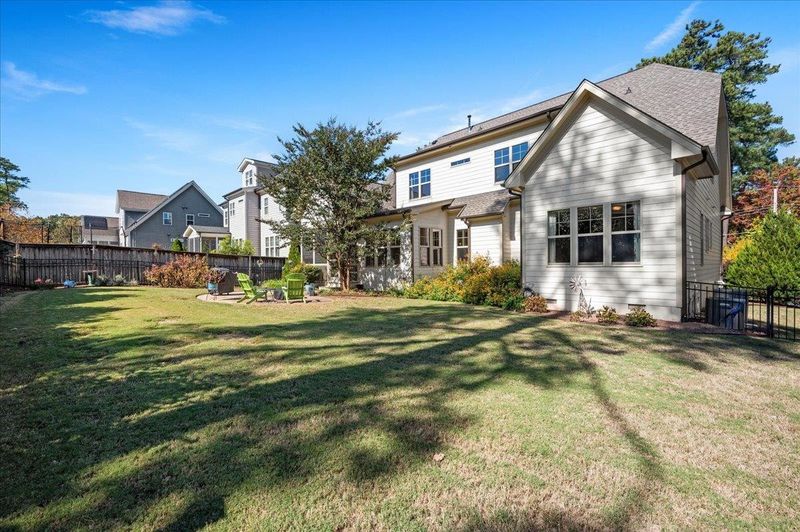 3615 Blueberry Dr, Raleigh, NC 27612