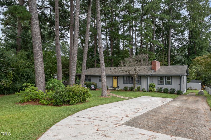 3616 Colewood Dr, Raleigh, NC 27604