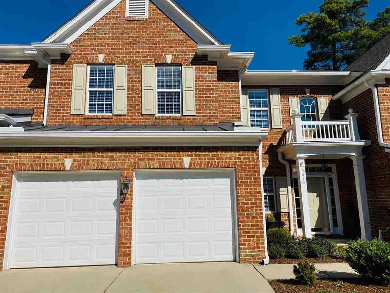 3616 Lion Ridge Ct, Raleigh, NC 27612