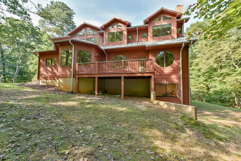 3616 Ragtime Rd, Chapel Hill, NC 27516