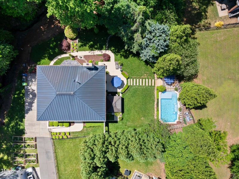 3617 Carlow Ct, Raleigh, NC 27612