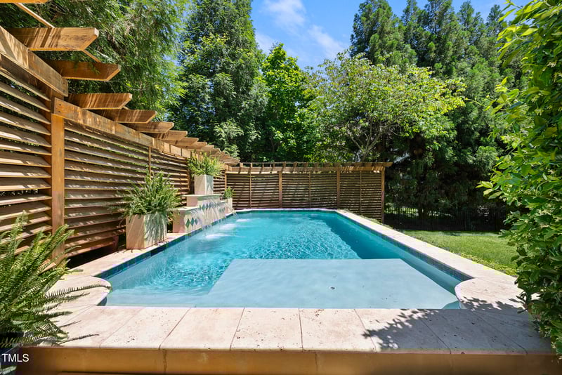 3617 Carlow Ct, Raleigh, NC 27612