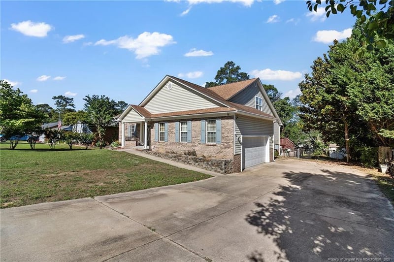 3618 Frierson St, Hope Mills, NC 28348