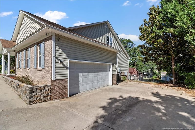 3618 Frierson St, Hope Mills, NC 28348