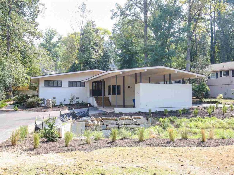 3618 Swann St, Raleigh, NC 27612