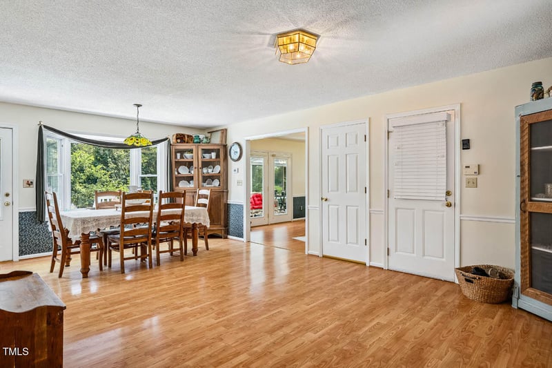 3619 Nc 57 , Hillsborough, NC 27278