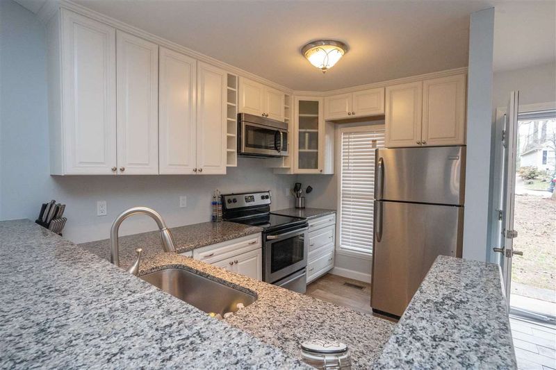 362 Amherst Creek Dr, Wake Forest, NC 27587