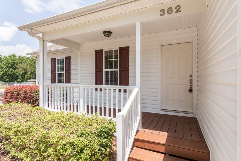 362 Coharie Dr, Wendell, NC 27591