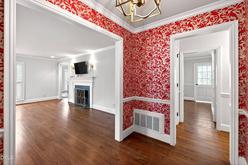 3620 Alamance Dr, Raleigh, NC 27609
