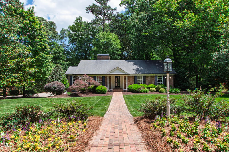 3620 Alamance Dr, Raleigh, NC 27609