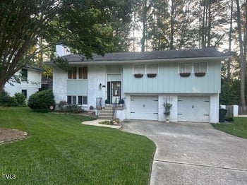 3620 Arrowwood Dr, Raleigh, NC 27604