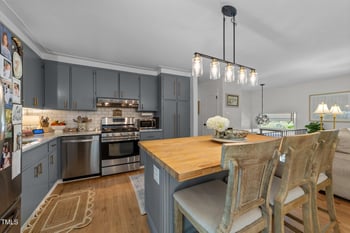 3620 Arrowwood Dr, Raleigh, NC 27604