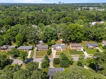 3620 Arrowwood Dr, Raleigh, NC 27604