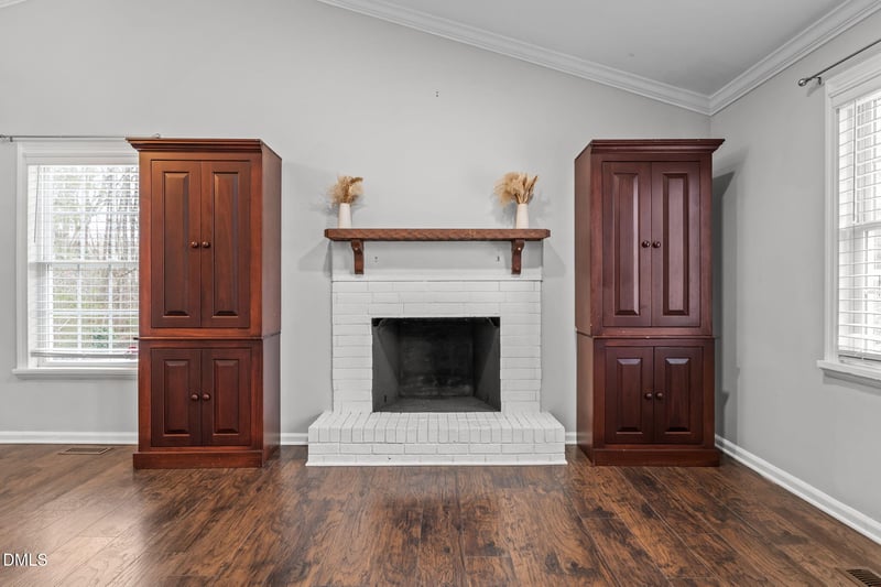 3620 Constellation Dr, Raleigh, NC 27604