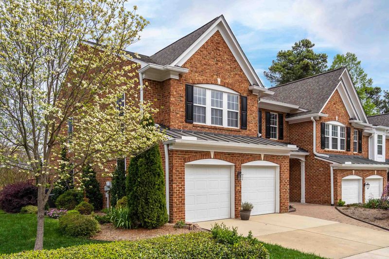 3620 Lion Ridge Ct, Raleigh, NC 27612