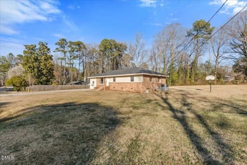 3620 Oates Dr, Raleigh, NC 27604