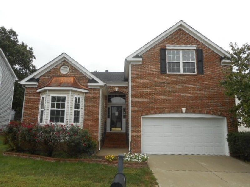 3620 Serendipity Dr, Raleigh, NC 27616