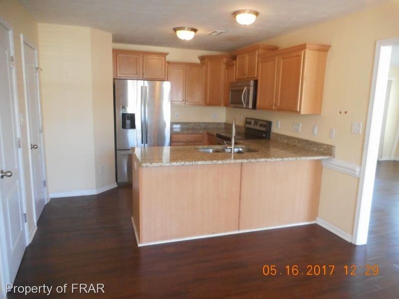 3621 Crosswinds Dr, Hope Mills, NC 28348