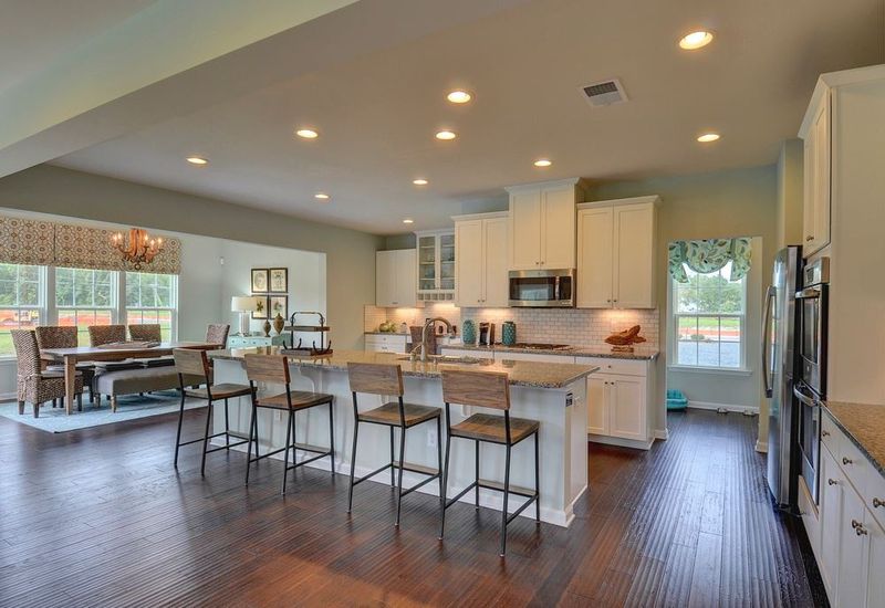 3621 Regent Pines Dr, New Hill, NC 27562