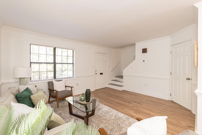 3622 Colchester St #21, Durham, NC 27707