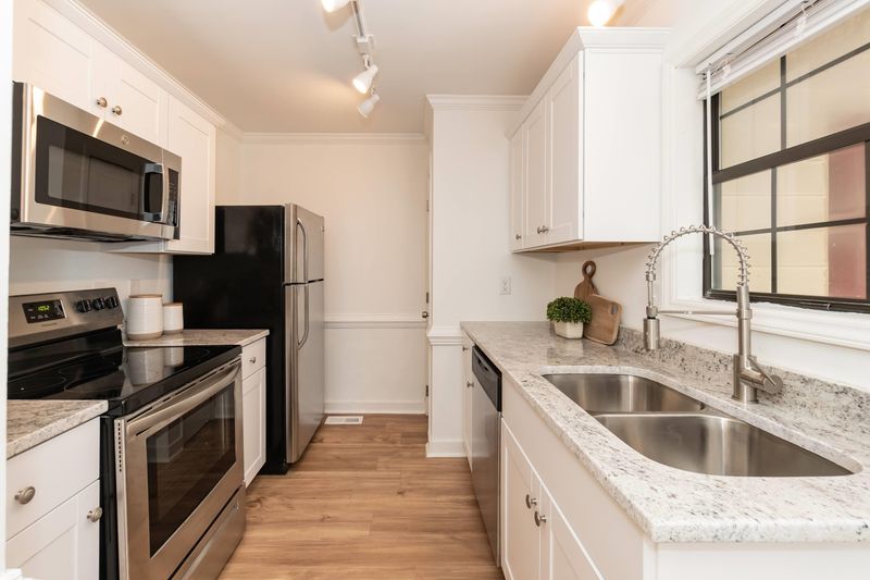 3622 Colchester St #21, Durham, NC 27707