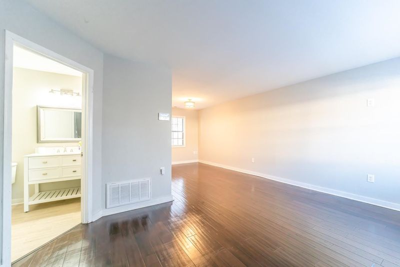 3622 Colchester St #3, Durham, NC 27707