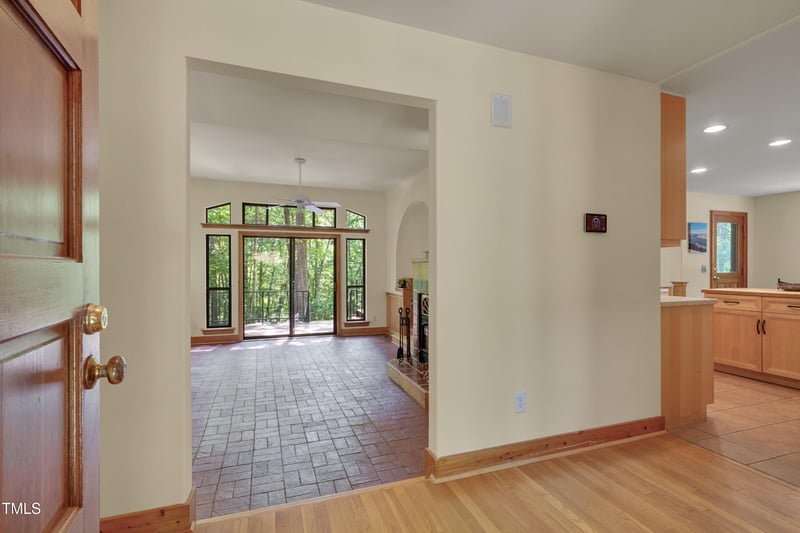 3622 Moonlight Dr, Chapel Hill, NC 27516
