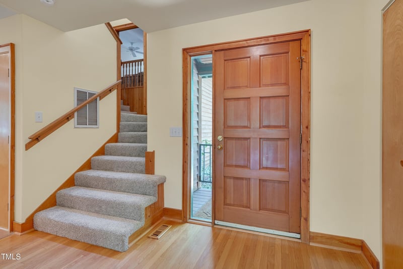 3622 Moonlight Dr, Chapel Hill, NC 27516