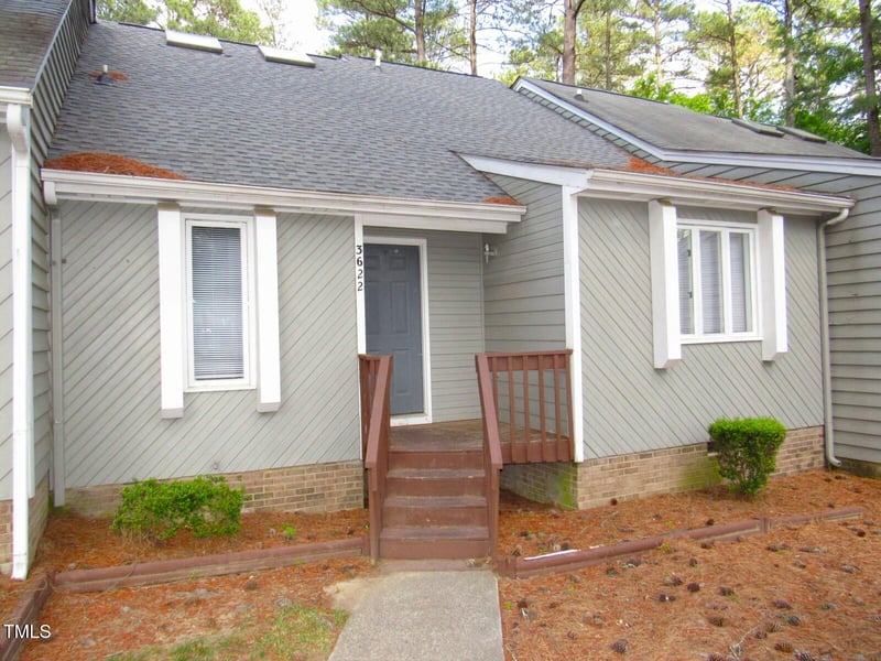 3622 Top Of The Pines Ct, Raleigh, NC 27604