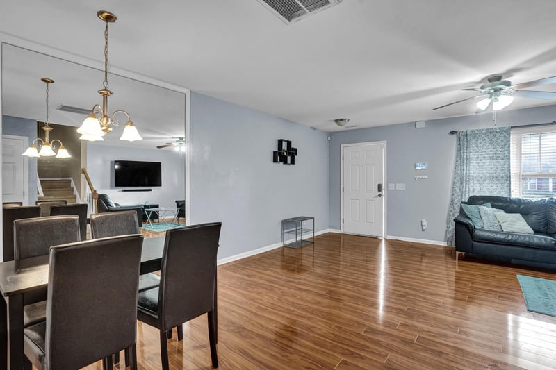 3623 Bison Hill Ln, Raleigh, NC 27604