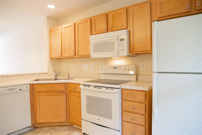 3624 Bison Hill Ln, Raleigh, NC 27604